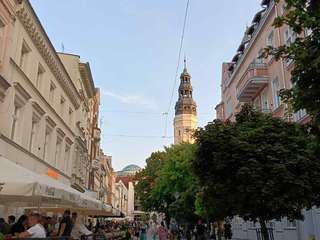 Obraz przedstawiający WYJAZD DO ZIELONEJ GÓRY I LEGNICY