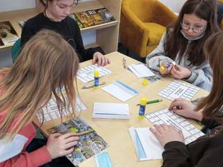 Obraz przedstawiający LEKCJA BIBLIOTECZNA